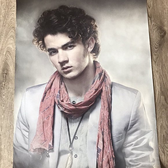 Set of 3 Jonas Brothers Joe Jonas Nick Jonas Kevin Jonas Posters 34x22 - Picture 3 of 3